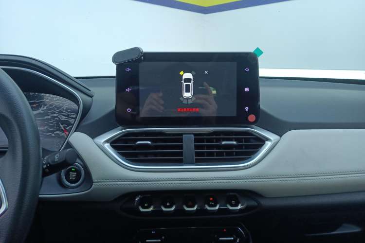 Used Baojun 530 2019 1.5T CVT Prestige Version National V Audio And AC Panel