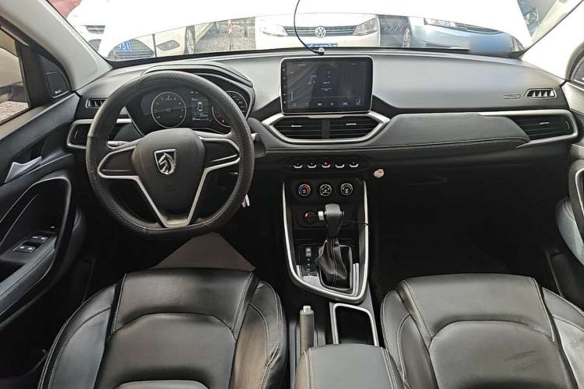 Used Baojun 530 2019 1.5T CVT Elite Version China V Center Console