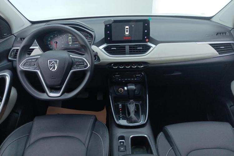Used Baojun 530 2019 1.5T CVT Prestige Version National V Center Console