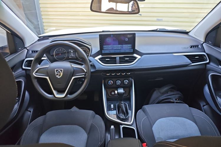 Used Baojun 530 2019 1.5T CVT Elite Version China V Center Console