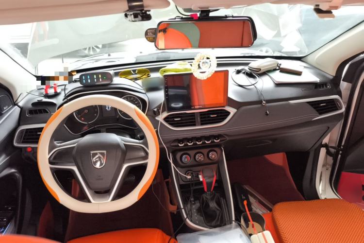 Used Baojun 530 2019 1.5T CVT Elite Version China V Center Console