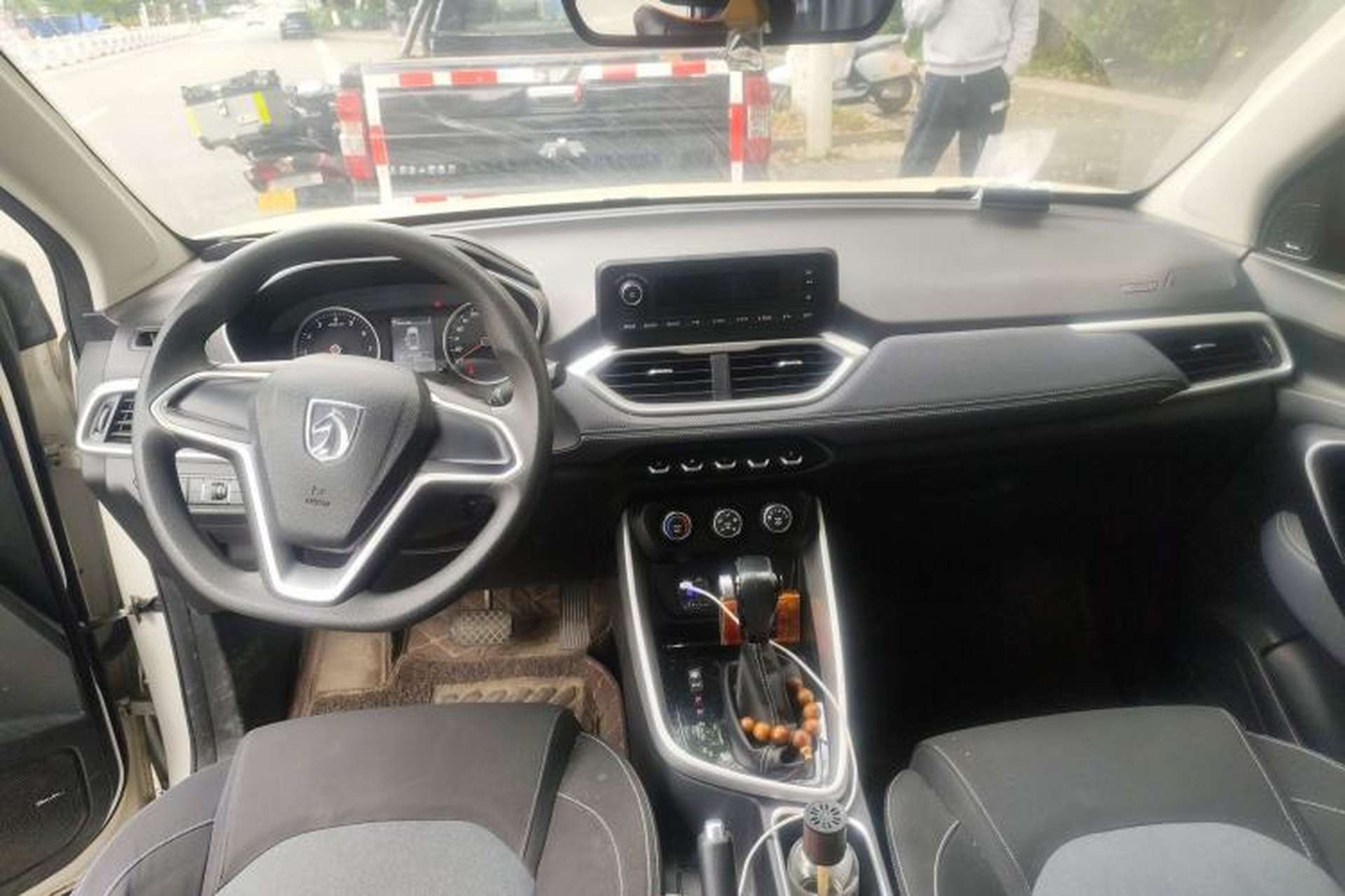 Used Baojun 530 2019 1.5T CVT Elite Model 7 Seats China V Emission Standard Center Console