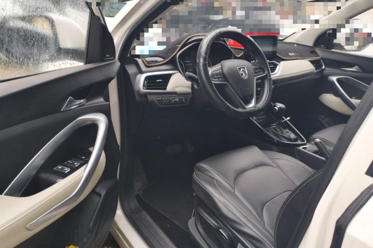 Used Baojun 530 2019 1.5T CVT Luxury Model China V Driver Seat