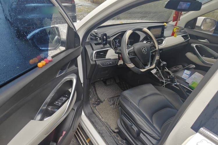 Used Baojun 530 2019 1.5T CVT Luxury 7-seater China VI Driver Seat