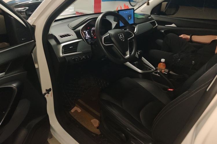 Used Baojun 530 2019 1.5T CVT Elite Version China VI Driver Seat