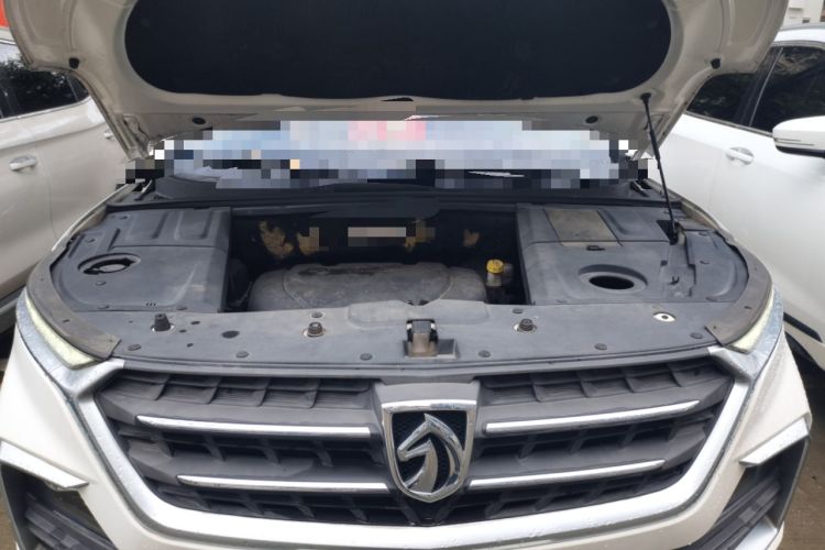 Used Baojun 530 2019 1.5T CVT Luxury Model China V Engine Bay