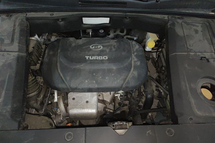 Used Baojun 530 2019 1.5T CVT Prestige Version National V Engine Bay