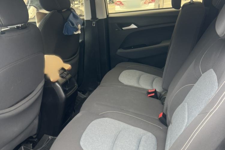 Used Baojun 530 2019 1.5T CVT Elite Model 7 Seats China V Emission Standard Exterior 2