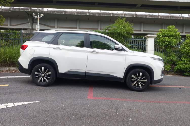 Used Baojun 530 2019 1.5T CVT Prestige Version National V Exterior 6