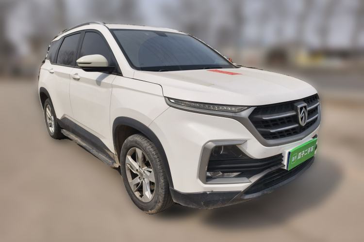 Used Baojun 530 2019 1.5T Manual Comfort Version 7 Seats China V Emission Standard Front Right 45 Deg