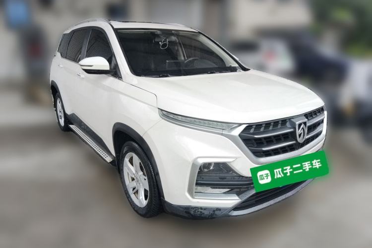 Used Baojun 530 2019 1.5T CVT Luxury 7-seater China VI Front Right 45 Deg