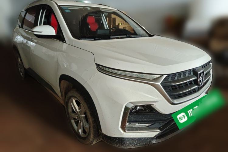 Used Baojun 530 2019 1.5T CVT Luxury Model 7 Seats China V Emission Standard Front Right 45 Deg