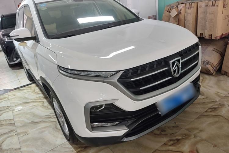 Used Baojun 530 2019 1.5T CVT Elite Model 7 Seats China V Emission Standard Front Right 45 Deg