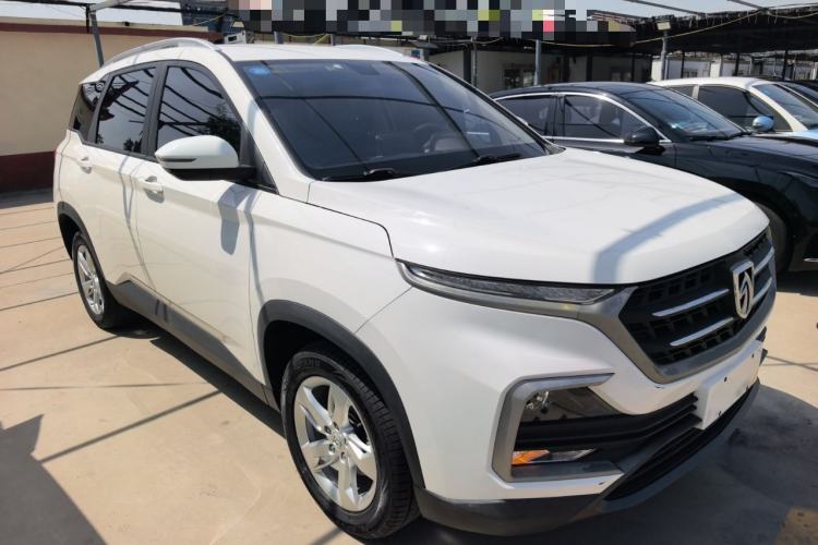 Used Baojun 530 2019 1.5T Manual Comfort Version China VI Front Right 45 Deg