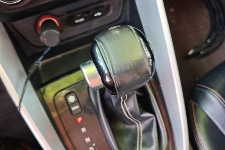 Used Baojun 530 2019 1.5T CVT Elite Version China V Gear Lever