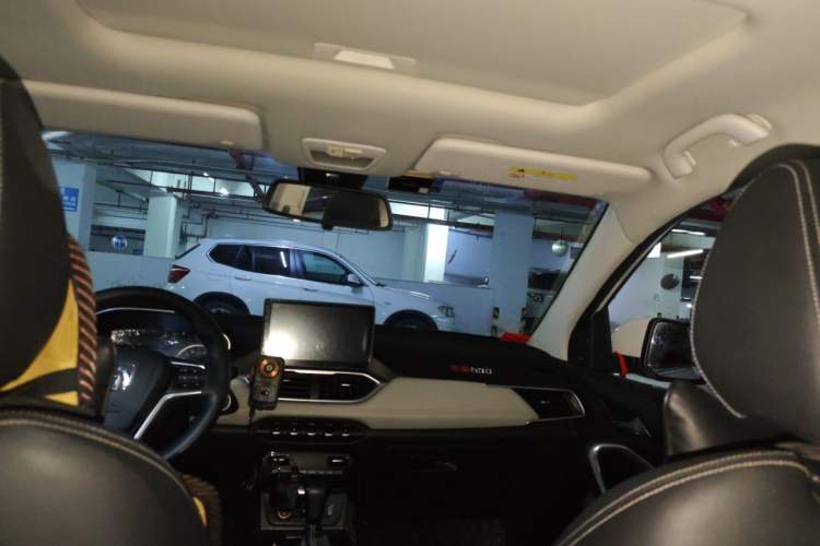 Used Baojun 530 2019 1.5T CVT Luxury Model China V Headliner