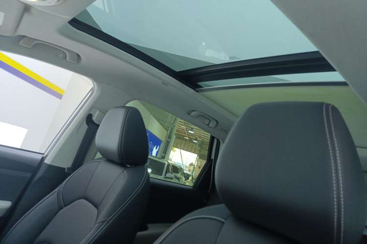Used Baojun 530 2019 1.5T CVT Prestige Version National V Headliner