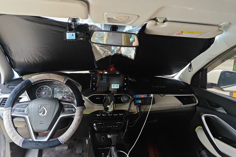 Used Baojun 530 2019 1.5T CVT Luxury 7-seater China VI Headliner