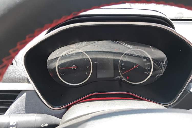 Used Baojun 530 2019 1.5T Manual Comfort Version 7 Seats China V Emission Standard Instrument Cluster