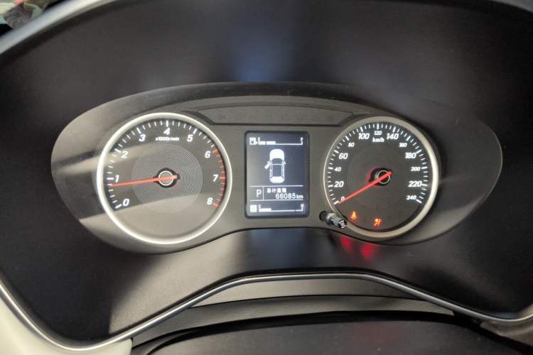 Used Baojun 530 2019 1.5T CVT Luxury 7-seater China VI Instrument Cluster