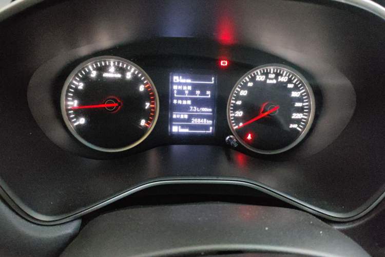 Used Baojun 530 2019 1.5T Manual Elite 7-seater National V Instrument Cluster