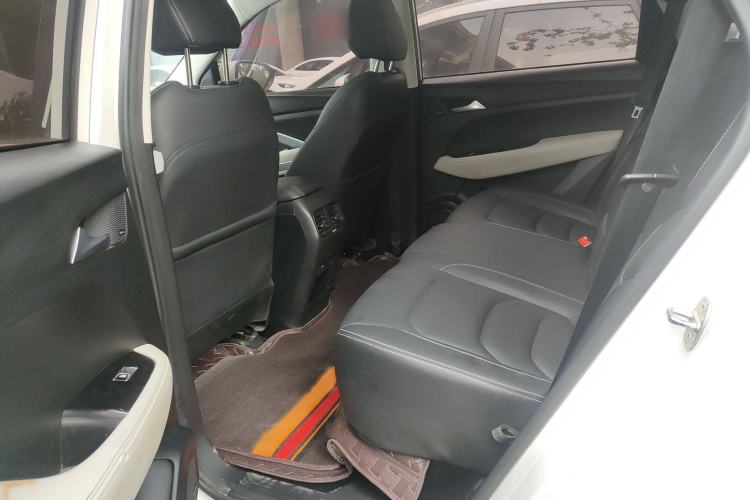 Used Baojun 530 2019 1.5T CVT Prestige Version National V Interior 1