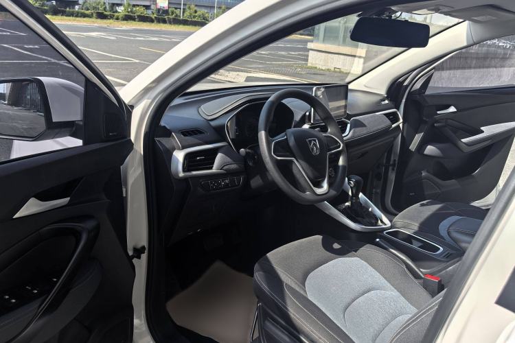 Used Baojun 530 2019 1.5T CVT Elite Version China V Interior 2