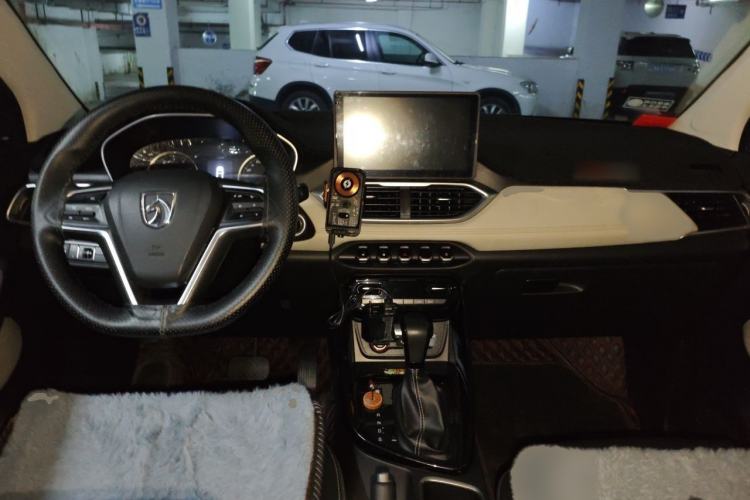 Used Baojun 530 2019 1.5T CVT Luxury Model China V Interior 2