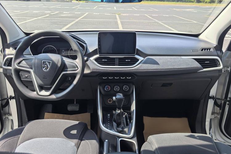 Used Baojun 530 2019 1.5T CVT Elite Version China V Interior 4