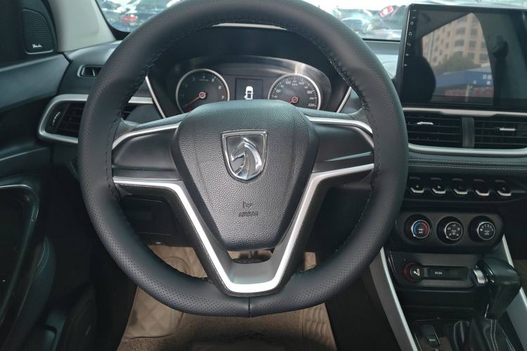 Used Baojun 530 2019 1.5T CVT Elite Model 7 Seats China V Emission Standard Interior 6