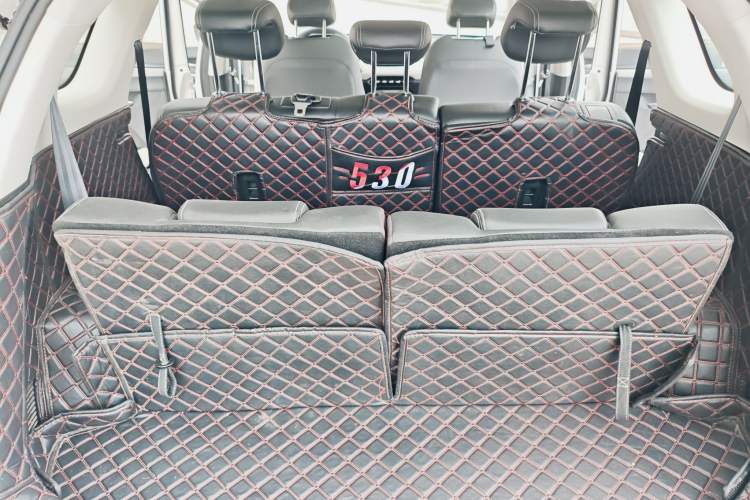 Used Baojun 530 2019 1.5T CVT Luxury Model 7 Seats China V Emission Standard Interior 7