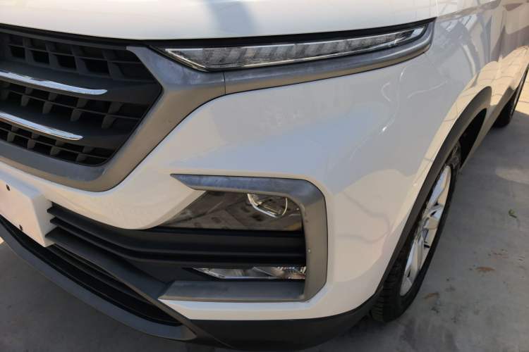 Used Baojun 530 2019 1.5T Manual Comfort Version China VI Left Front Headlight