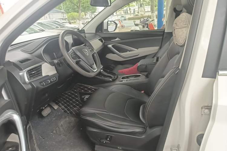 Used Baojun 530 2019 1.5T CVT Prestige Version National V Left Front Seat