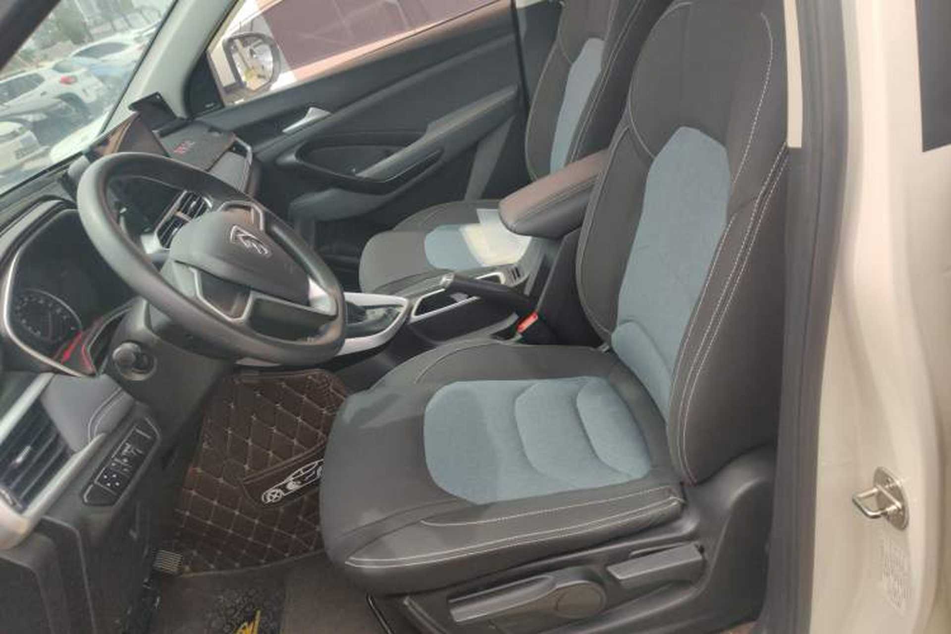Used Baojun 530 2019 1.5T CVT Elite Model 7 Seats China V Emission Standard Left Front Seat