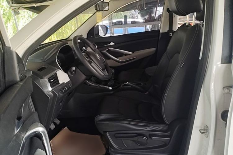 Used Baojun 530 2019 1.5T Manual Luxury 7-seater National V Left Front Seat