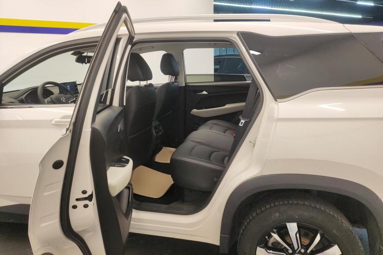 Used Baojun 530 2019 1.5T CVT Prestige Version National V Left Rear Seat