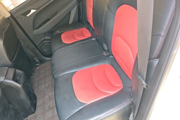Used Baojun 530 2019 1.5T CVT Elite Version China V Left Rear Seat