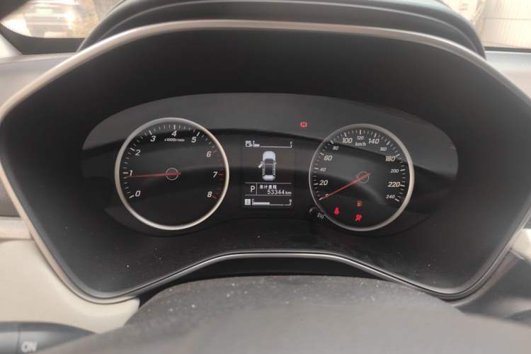 Used Baojun 530 2019 1.5T CVT Luxury Model China VI Emission Standard Odometer Close Up