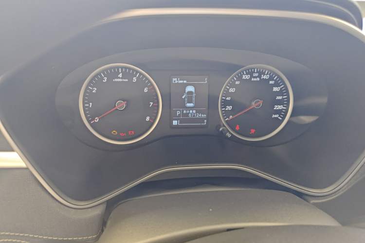 Used Baojun 530 2019 1.5T CVT Elite Version China V Odometer Close Up