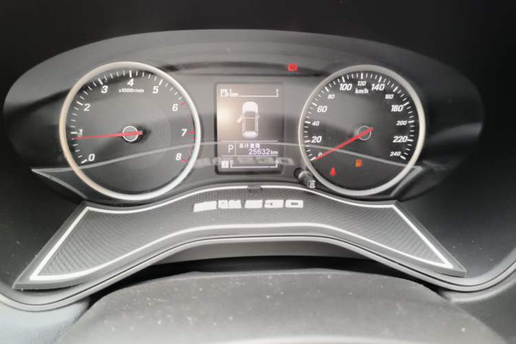 Used Baojun 530 2019 1.5T CVT Elite Version China V Odometer Close Up