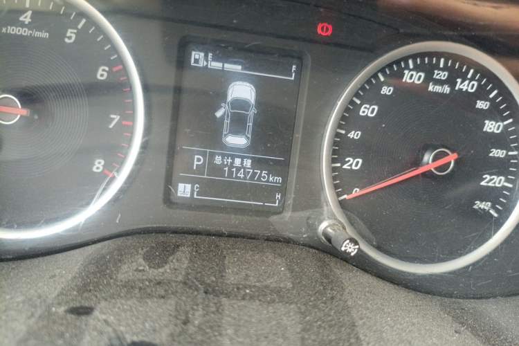 Used Baojun 530 2019 1.5T CVT Elite Version China V Odometer Close Up
