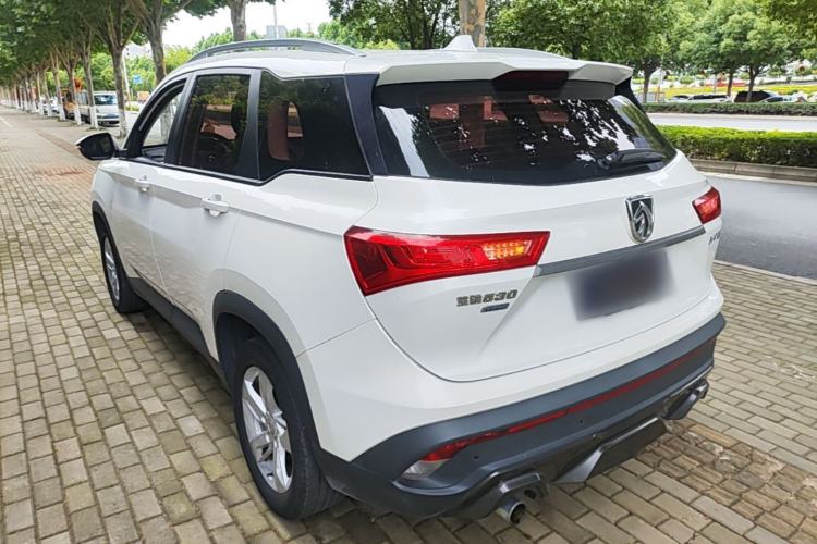 Used Baojun 530 2019 1.5T Manual Elite 7-seater National V Rear Left 45 Deg