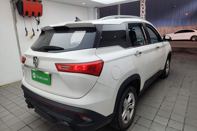 Used Baojun 530 2019 1.5T Manual Luxury 7-seater National V Rear Right 45 Deg