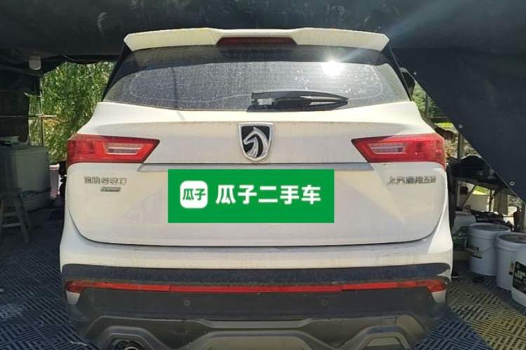 Used Baojun 530 2019 1.5T Manual Luxury 7-seater National V Rear