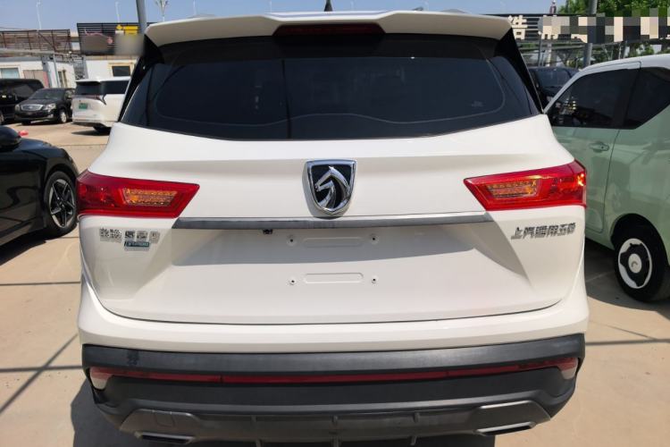 Used Baojun 530 2019 1.5T Manual Comfort Version China VI Rear