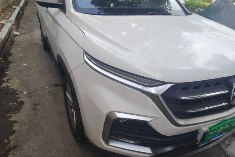 Used Baojun 530 2019 1.5T CVT Luxury Model China VI Emission Standard Right Front Headlight