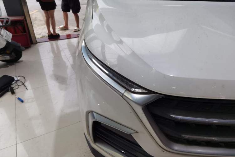 Used Baojun 530 2019 1.5T CVT Luxury Model 7 Seats China V Emission Standard Right Front Headlight