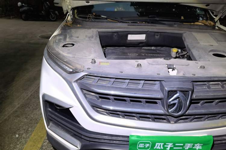 Used Baojun 530 2019 1.5T Manual Comfort Version 7 Seats China V Emission Standard Right Front Headlight
