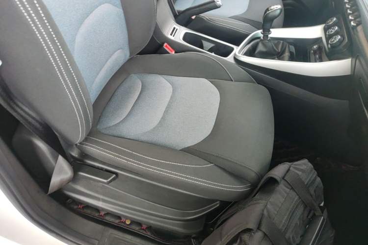 Used Baojun 530 2019 1.5T Manual Elite 7-seater China VI Right Front Seat