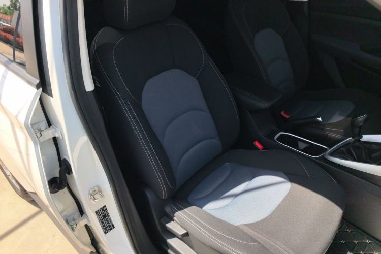 Used Baojun 530 2019 1.5T Manual Comfort Version China VI Right Front Seat